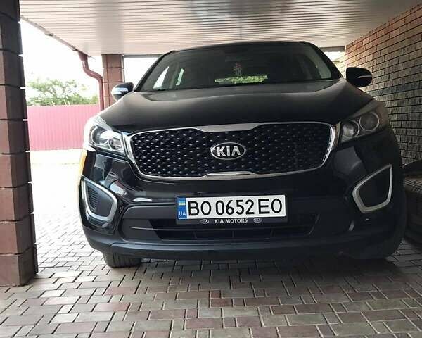 Черный Киа Соренто, объемом двигателя 2.36 л и пробегом 203 тыс. км за 14800 $, фото 1 на Automoto.ua