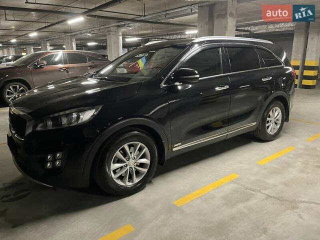 Черный Киа Соренто, объемом двигателя 2 л и пробегом 83 тыс. км за 17500 $, фото 1 на Automoto.ua