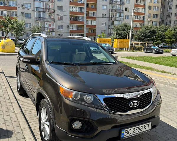 Коричневый Киа Соренто, объемом двигателя 2.2 л и пробегом 230 тыс. км за 12000 $, фото 1 на Automoto.ua