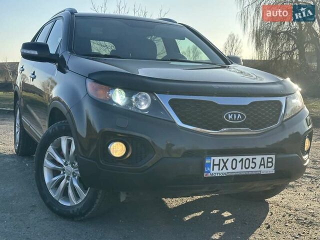 Коричневий Кіа Соренто, об'ємом двигуна 2.2 л та пробігом 232 тис. км за 11700 $, фото 1 на Automoto.ua