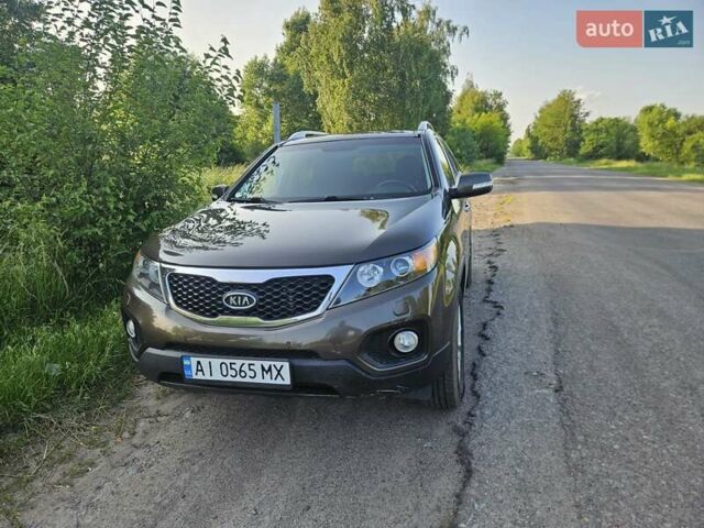Коричневий Кіа Соренто, об'ємом двигуна 2.2 л та пробігом 287 тис. км за 12700 $, фото 1 на Automoto.ua