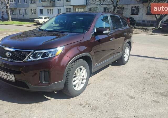 Красный Киа Соренто, объемом двигателя 2.35 л и пробегом 162 тыс. км за 14900 $, фото 1 на Automoto.ua