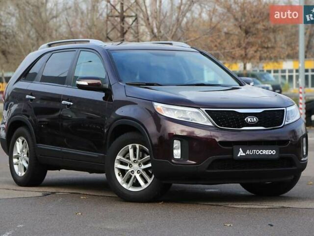 Красный Киа Соренто, объемом двигателя 2.36 л и пробегом 203 тыс. км за 13000 $, фото 1 на Automoto.ua