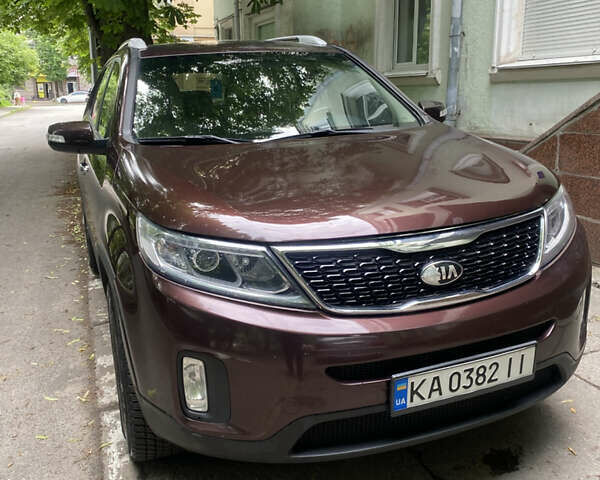 Червоний Кіа Соренто, об'ємом двигуна 2.35 л та пробігом 185 тис. км за 12100 $, фото 1 на Automoto.ua