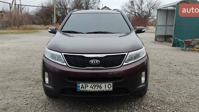 Червоний Кіа Соренто, об'ємом двигуна 2.4 л та пробігом 216 тис. км за 14900 $, фото 1 на Automoto.ua