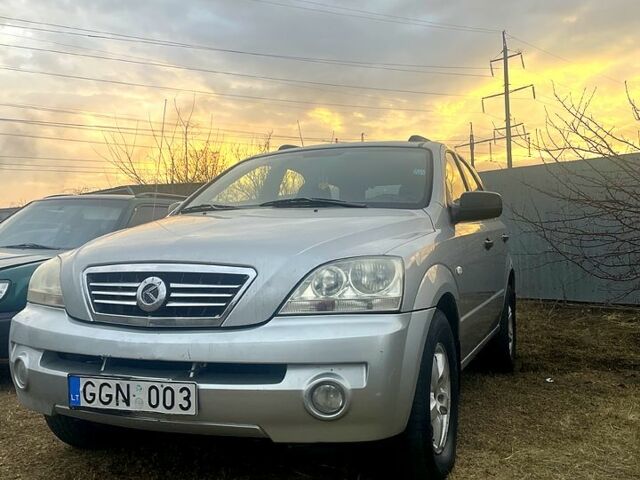Киа Соренто, объемом двигателя 25 л и пробегом 280 тыс. км за 3100 $, фото 1 на Automoto.ua