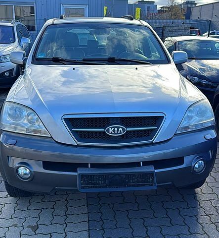 Киа Соренто, объемом двигателя 2.5 л и пробегом 240 тыс. км за 4500 $, фото 1 на Automoto.ua