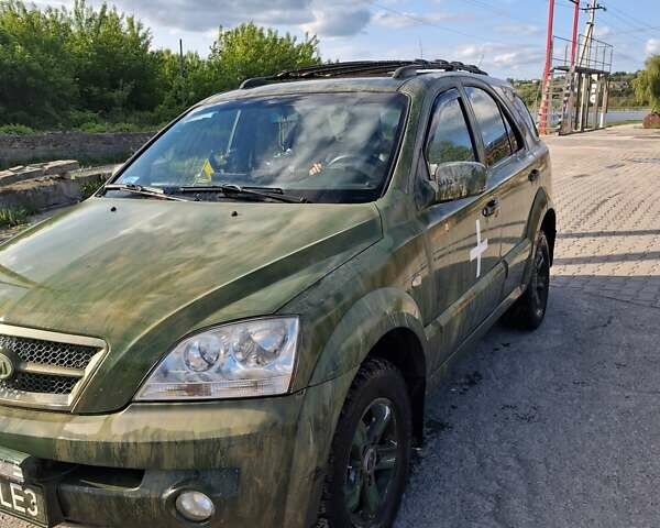 Киа Соренто, объемом двигателя 2.5 л и пробегом 355 тыс. км за 3500 $, фото 1 на Automoto.ua