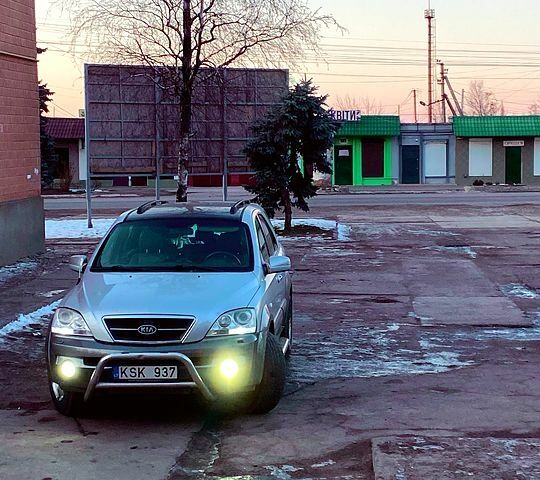Кіа Соренто, об'ємом двигуна 25 л та пробігом 280 тис. км за 3500 $, фото 1 на Automoto.ua