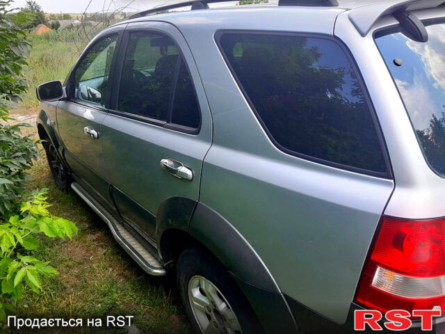 Киа Соренто, объемом двигателя 2.5 л и пробегом 293 тыс. км за 4299 $, фото 1 на Automoto.ua