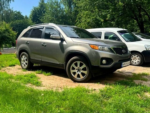 Киа Соренто, объемом двигателя 2.4 л и пробегом 255 тыс. км за 10900 $, фото 1 на Automoto.ua