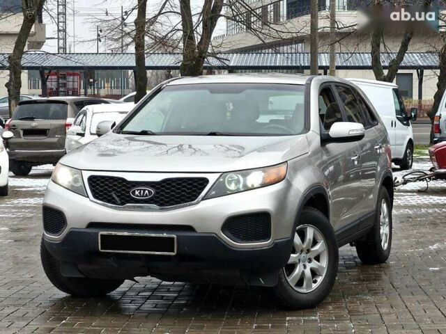 Киа Соренто, объемом двигателя 0 л и пробегом 261 тыс. км за 11950 $, фото 1 на Automoto.ua