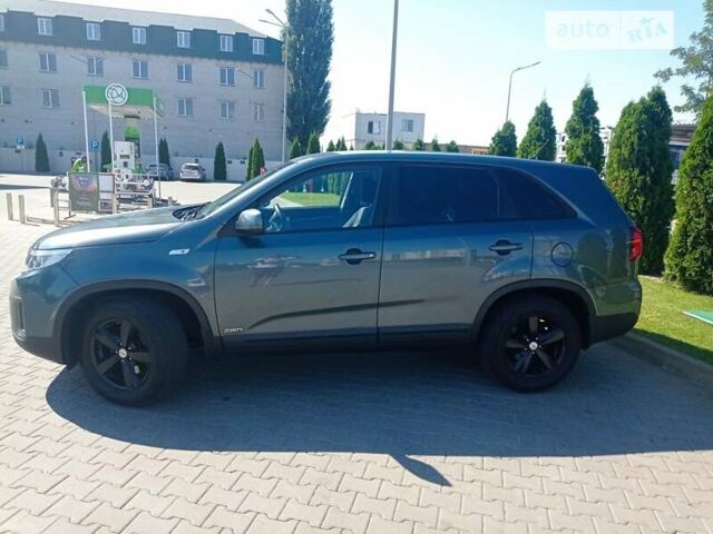 Киа Соренто, объемом двигателя 2.2 л и пробегом 227 тыс. км за 17650 $, фото 1 на Automoto.ua