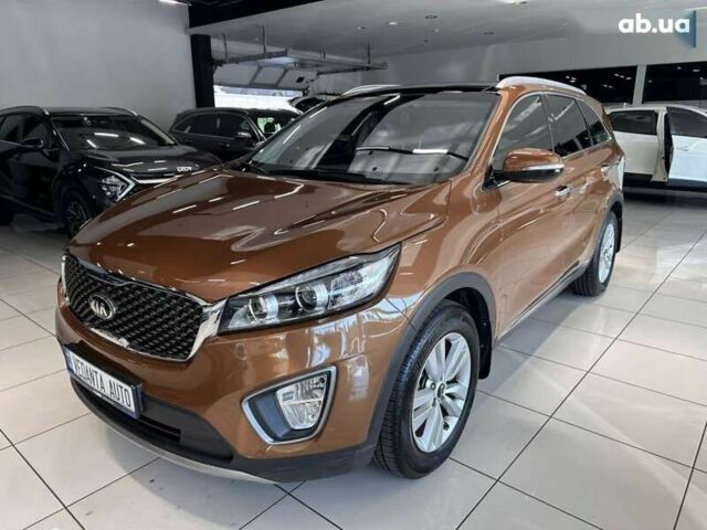 Киа Соренто, объемом двигателя 2 л и пробегом 155 тыс. км за 19300 $, фото 1 на Automoto.ua