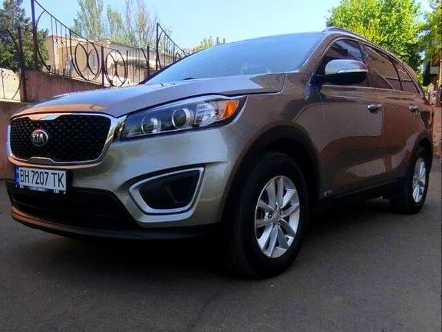 Киа Соренто, объемом двигателя 2.4 л и пробегом 104 тыс. км за 16700 $, фото 1 на Automoto.ua