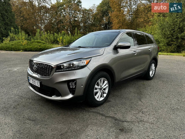 Киа Соренто, объемом двигателя 3.3 л и пробегом 169 тыс. км за 15000 $, фото 1 на Automoto.ua