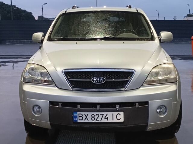 Сірий Кіа Соренто, об'ємом двигуна 2.5 л та пробігом 3 тис. км за 3484 $, фото 1 на Automoto.ua