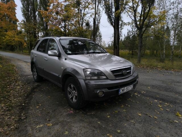 Серый Киа Соренто, объемом двигателя 2 л и пробегом 254 тыс. км за 2900 $, фото 1 на Automoto.ua
