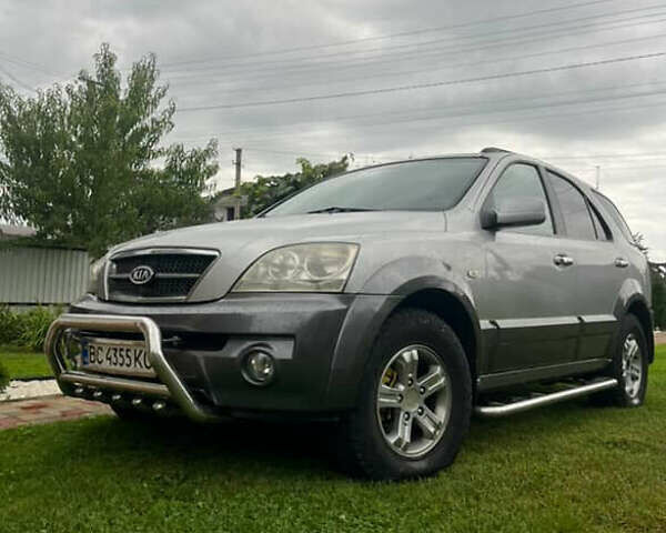 Киа Соренто 2003 в Яворове на Automoto.ua Серый Киа Соренто, объемом двигателя 2.4 л и пробегом 310 тыс. км за 5600 $, фото 1 на Automoto.ua