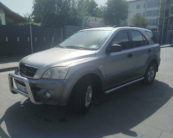 Серый Киа Соренто, объемом двигателя 2.35 л и пробегом 280 тыс. км за 5600 $, фото 1 на Automoto.ua
