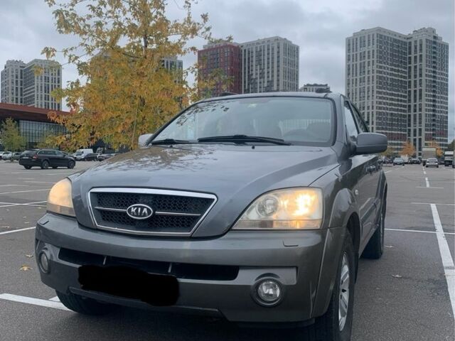 Серый Киа Соренто, объемом двигателя 0 л и пробегом 300 тыс. км за 3509 $, фото 1 на Automoto.ua