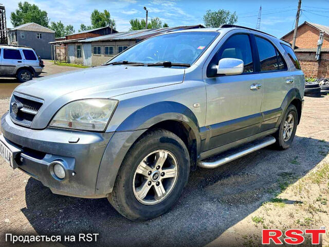 Сірий Кіа Соренто, об'ємом двигуна 2.5 л та пробігом 244 тис. км за 3250 $, фото 1 на Automoto.ua