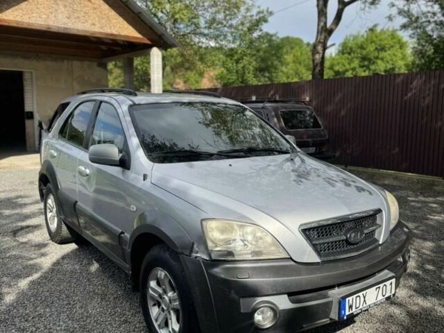 Серый Киа Соренто, объемом двигателя 0 л и пробегом 250 тыс. км за 3300 $, фото 1 на Automoto.ua
