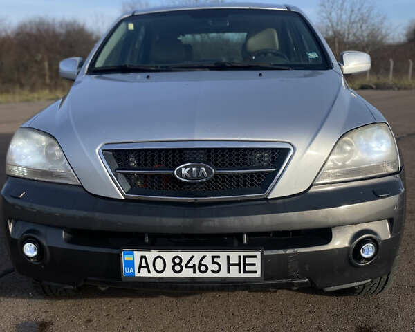Сірий Кіа Соренто, об'ємом двигуна 2.5 л та пробігом 274 тис. км за 4700 $, фото 1 на Automoto.ua
