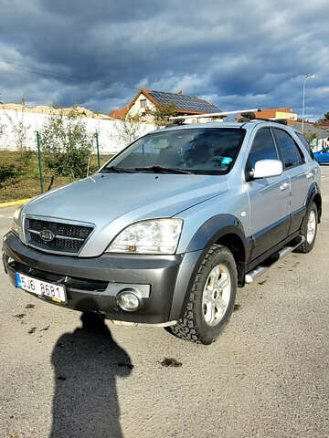 Киа Соренто 2005 в Ужгороде на Automoto.ua Серый Киа Соренто, объемом двигателя 2.5 л и пробегом 285 тыс. км за 3000 $, фото 1 на Automoto.ua