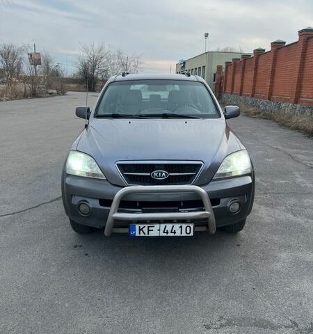 Сірий Кіа Соренто, об'ємом двигуна 2.5 л та пробігом 300 тис. км за 4600 $, фото 1 на Automoto.ua