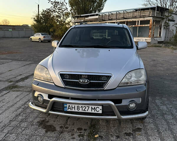 Киа Соренто 2005 в Белгород-Днестровском на Automoto.ua Серый Киа Соренто, объемом двигателя 2.5 л и пробегом 236 тыс. км за 7700 $, фото 1 на Automoto.ua