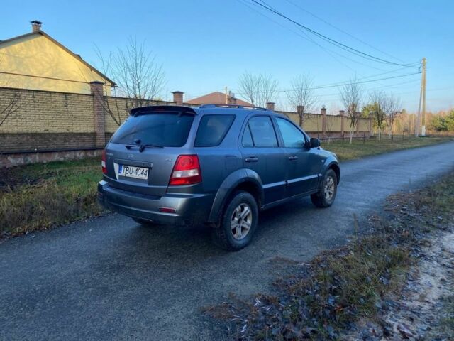 Серый Киа Соренто, объемом двигателя 2.5 л и пробегом 237 тыс. км за 3199 $, фото 1 на Automoto.ua