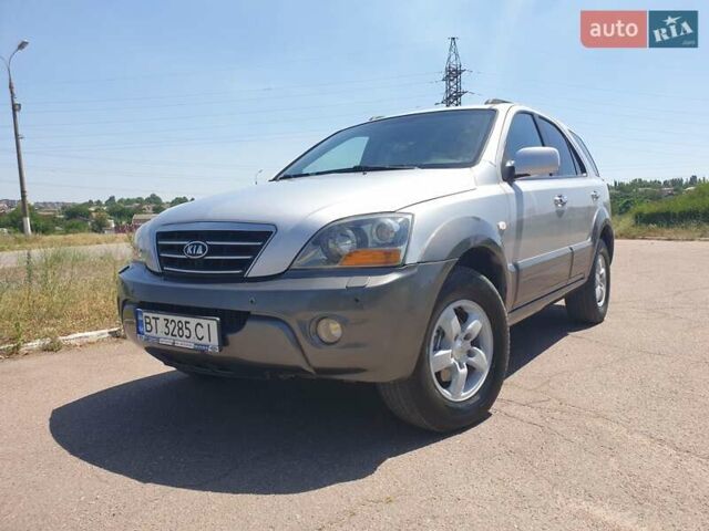 Сірий Кіа Соренто, об'ємом двигуна 2.5 л та пробігом 228 тис. км за 7100 $, фото 1 на Automoto.ua