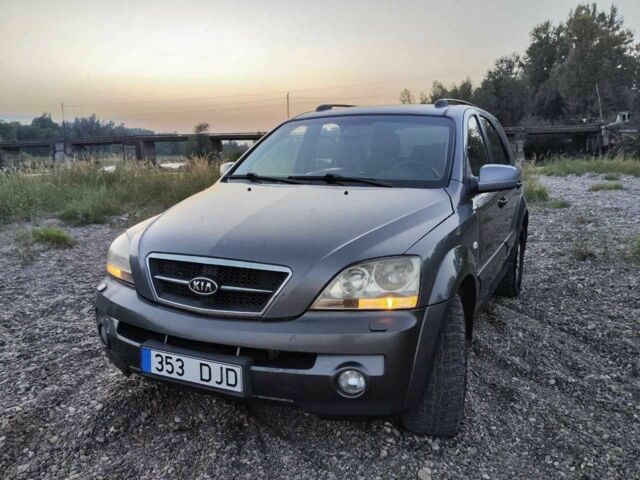Сірий Кіа Соренто, об'ємом двигуна 0 л та пробігом 490 тис. км за 2999 $, фото 1 на Automoto.ua