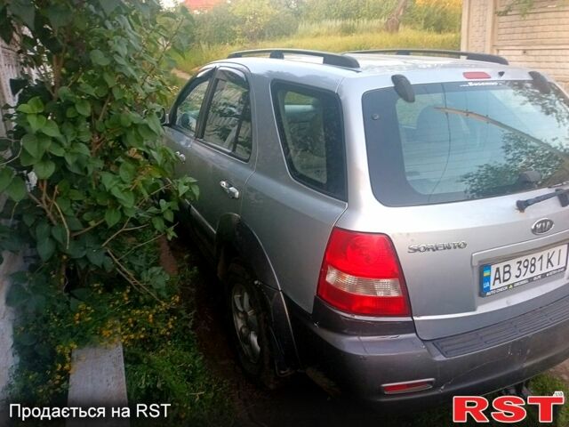 Серый Киа Соренто, объемом двигателя 2.5 л и пробегом 213 тыс. км за 5500 $, фото 1 на Automoto.ua