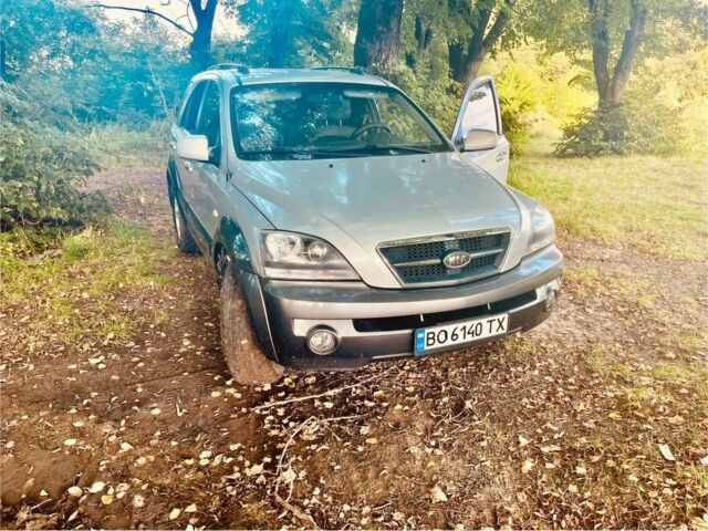 Киа Соренто 2006 в Самборе на Automoto.ua Серый Киа Соренто, объемом двигателя 2.5 л и пробегом 198 тыс. км за 4000 $, фото 1 на Automoto.ua