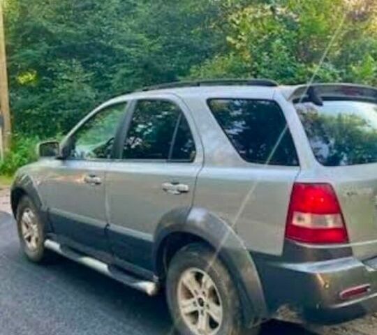 Сірий Кіа Соренто, об'ємом двигуна 0 л та пробігом 280 тис. км за 3149 $, фото 1 на Automoto.ua