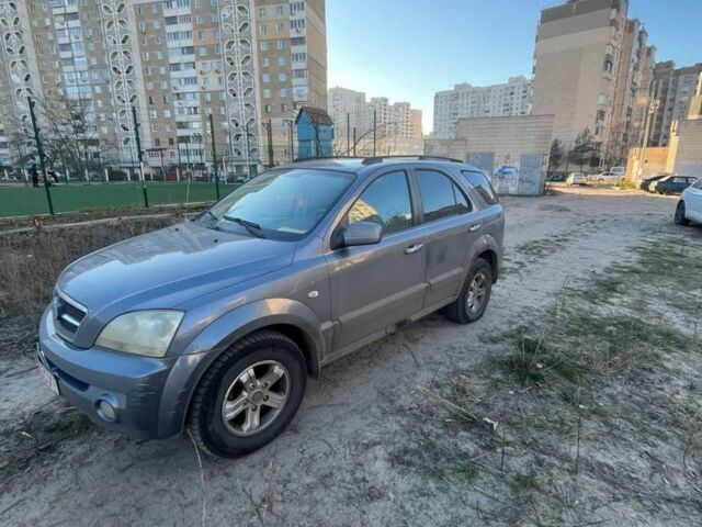 Сірий Кіа Соренто, об'ємом двигуна 2.5 л та пробігом 340 тис. км за 4300 $, фото 1 на Automoto.ua
