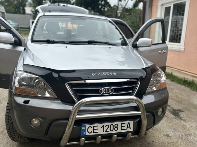 Серый Киа Соренто, объемом двигателя 2.5 л и пробегом 145 тыс. км за 9000 $, фото 1 на Automoto.ua