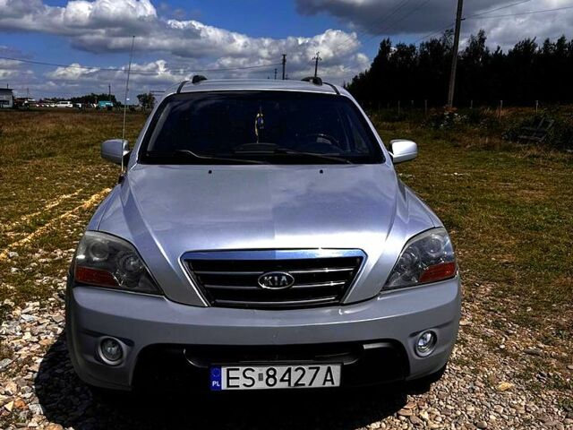 Серый Киа Соренто, объемом двигателя 2.5 л и пробегом 246 тыс. км за 3800 $, фото 1 на Automoto.ua