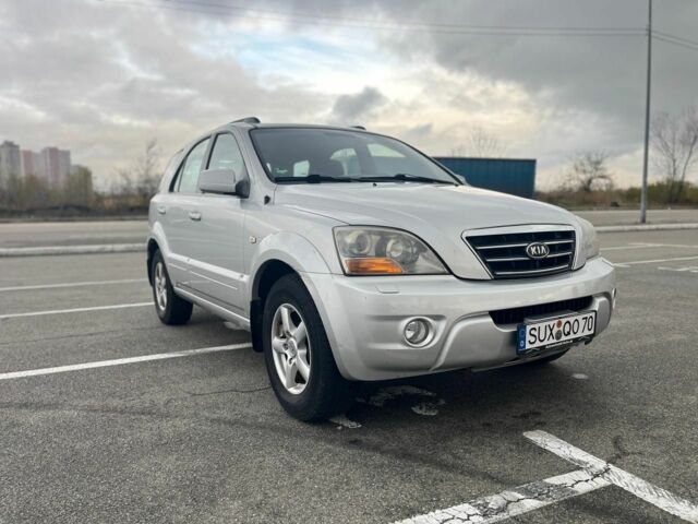 Серый Киа Соренто, объемом двигателя 2.5 л и пробегом 217 тыс. км за 4600 $, фото 1 на Automoto.ua