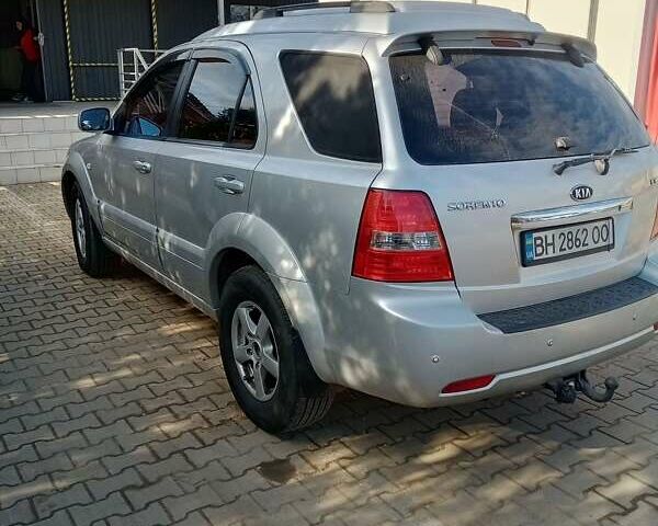 Сірий Кіа Соренто, об'ємом двигуна 2.5 л та пробігом 247 тис. км за 7800 $, фото 1 на Automoto.ua