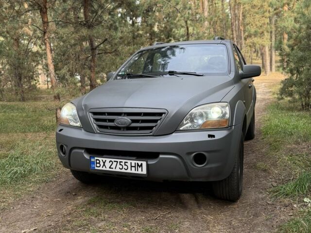 Сірий Кіа Соренто, об'ємом двигуна 2.5 л та пробігом 314 тис. км за 3800 $, фото 1 на Automoto.ua