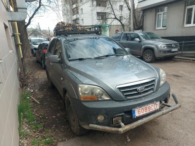 Сірий Кіа Соренто, об'ємом двигуна 2.5 л та пробігом 290 тис. км за 4000 $, фото 1 на Automoto.ua