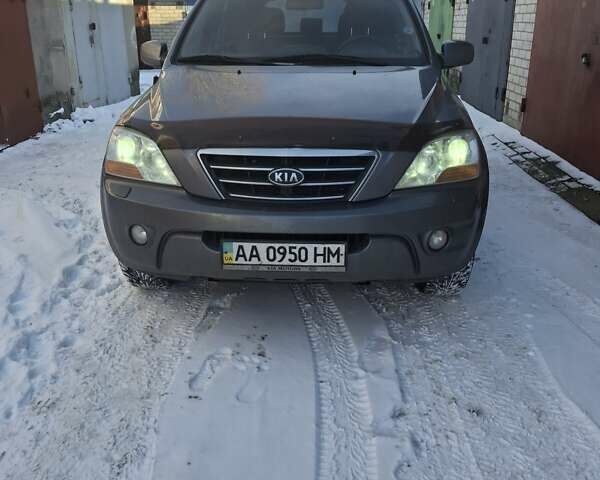 Сірий Кіа Соренто, об'ємом двигуна 2.4 л та пробігом 294 тис. км за 8700 $, фото 1 на Automoto.ua