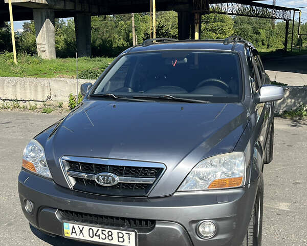 Сірий Кіа Соренто, об'ємом двигуна 2.5 л та пробігом 184 тис. км за 10900 $, фото 1 на Automoto.ua