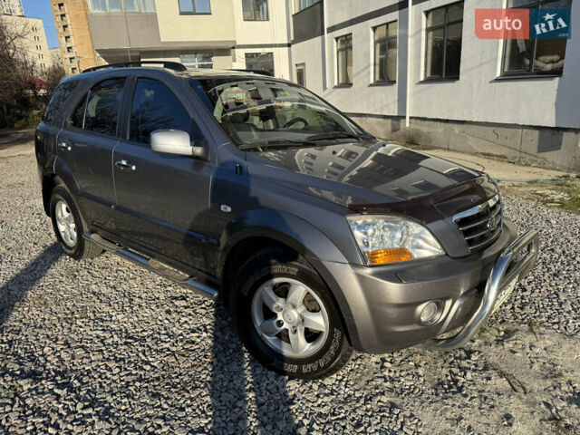 Сірий Кіа Соренто, об'ємом двигуна 3.3 л та пробігом 267 тис. км за 7700 $, фото 1 на Automoto.ua