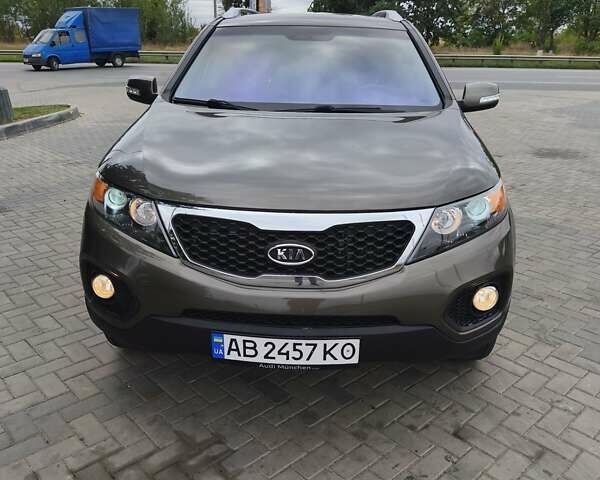 Серый Киа Соренто, объемом двигателя 2.2 л и пробегом 215 тыс. км за 10500 $, фото 1 на Automoto.ua