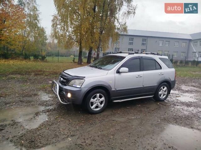 Киа Соренто 2009 в Тячеве на Automoto.ua Серый Киа Соренто, объемом двигателя 2.5 л и пробегом 300 тыс. км за 7500 $, фото 1 на Automoto.ua