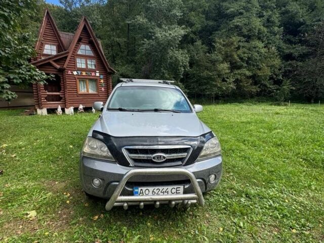 Сірий Кіа Соренто, об'ємом двигуна 2.5 л та пробігом 320 тис. км за 8200 $, фото 1 на Automoto.ua